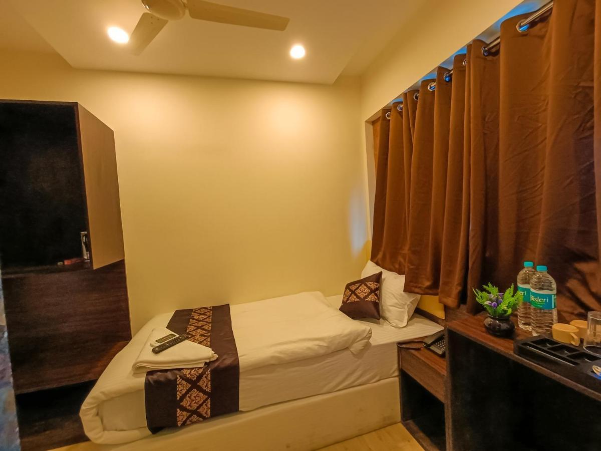 City Air Pune Exterior photo